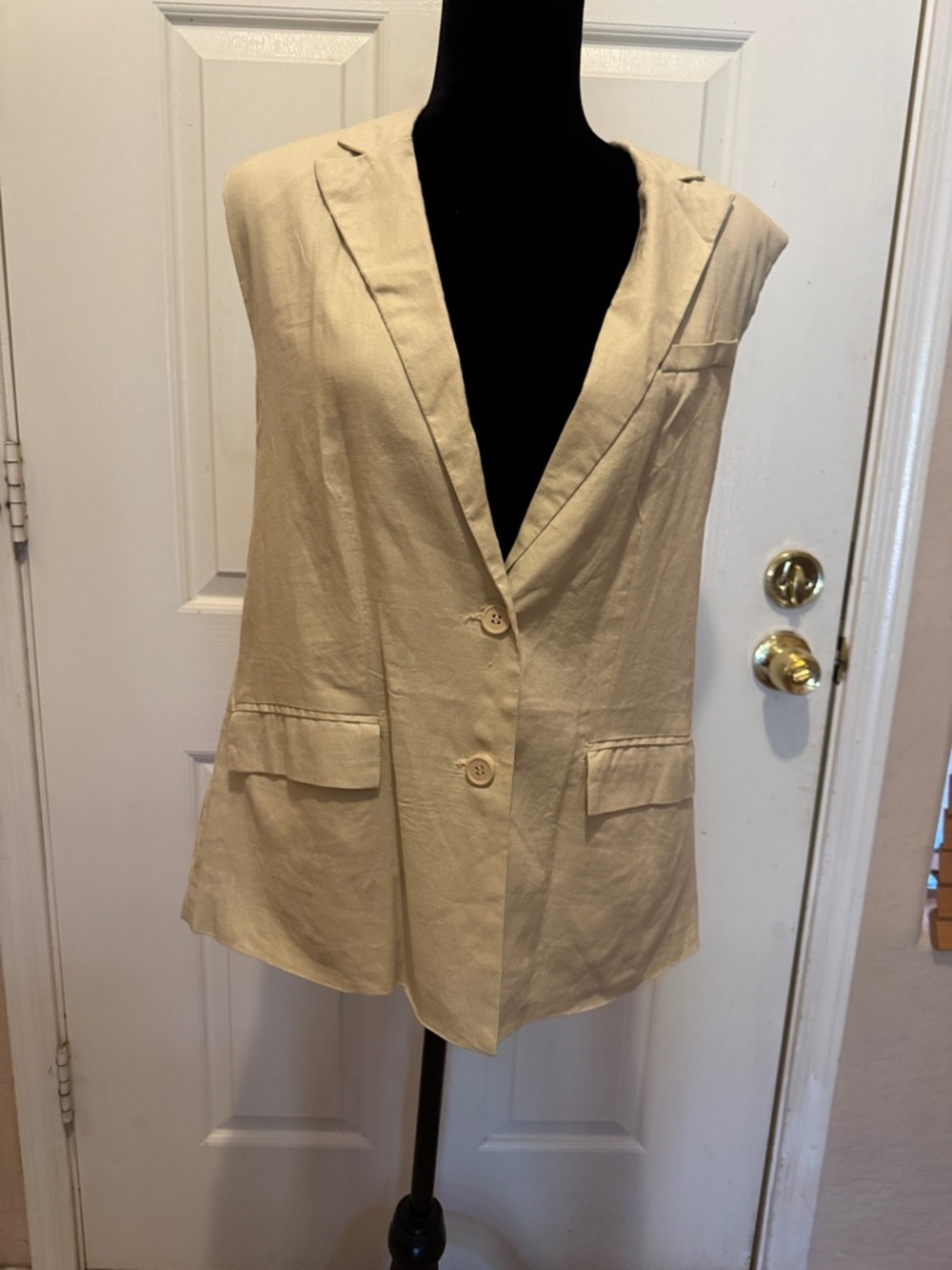 Vigoss Cream Sleeveless Linen Blazer Vest
